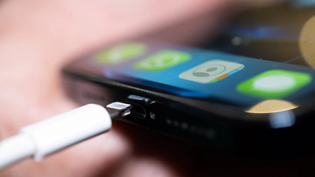 Maîtriser la charge rapide de l'iPhone : Astuces et Mesures de précaution 